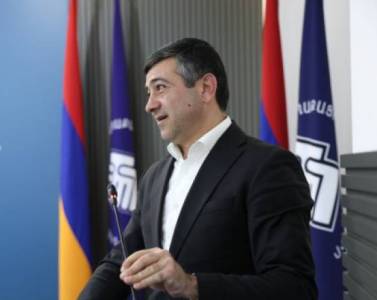 «Հրապարակ». ՔՊ-ն գլխի ճարը տեսել է. Սարիկին փոխարինող թեկնածու ունի