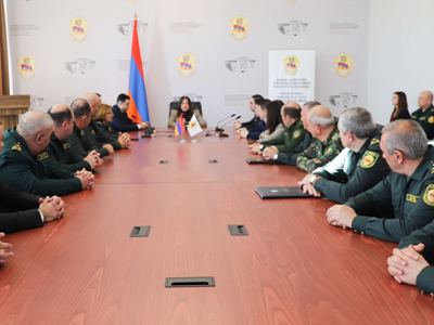 Քրեակատարողական ծառայության պետ Ծովինար Թադևոսյանն անձնակազմին ներկայացրել է նորանշանակ տեղակալին