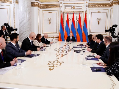 Пашинян: Для нас выражение «Зангезурский коридор» непонятно и неприемлемо