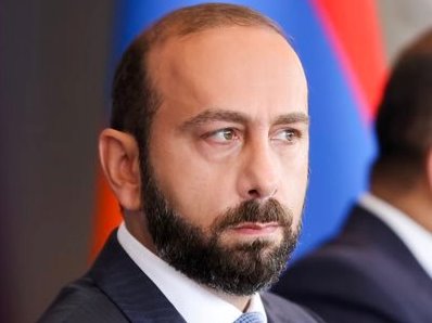 Мирзоян: Договоренности о встрече с главой МИД или президентом Азербайджана в ближайшее время нет