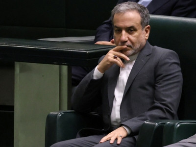 Iran says it is ready to hold “indirect talks” with US