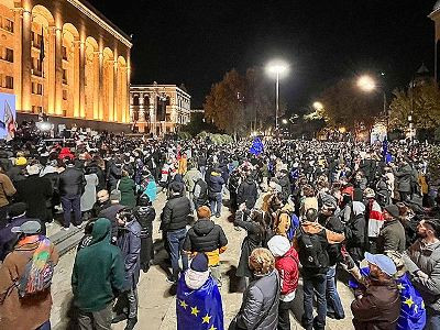 Германия ввела санкции против чиновников, которые подавляют протесты в Грузии