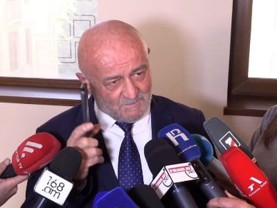 «Սա ԱԼՄ-ն չէ». Հովիկ Աղազարյանն արդեն երգում է