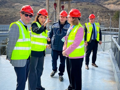ԱՄՆ-ը պատրաստ է աջակցել Հայաստանի էներգետիկ անվտանգությանը. դեսպանը շրջայց է կատարել Տաթևի ՀԷԿ-ում