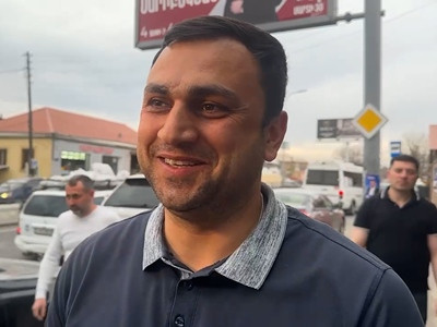 Արմավիրի մարզպետը՝ Լյուդվիգ Գյուլնազարյանի շանսերի, նրա տան մոտ մեքենաների կուտակումների մասին
