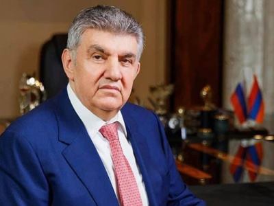 100 հազար դոլար մրցանակ եմ խոստացել, եթե ասեն, թե ՀՀ իշխանություններն ինչ են արել երեք հարցով. Արա Աբրահամյան