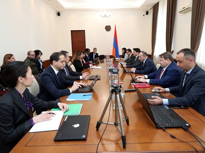 Վահե Հովհաննիսյանը Իվա Պետրովայի հետ քննարկել է հարկաբյուջետային քաղաքականության ոլորտում միջոցառումները