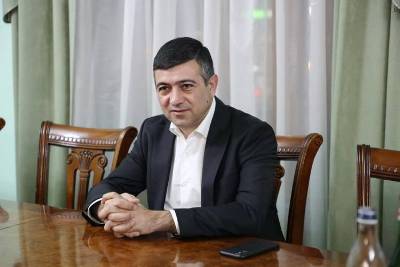 «Հրապարակ». ՔՊ-ում շոկի մեջ են. վերնախավը մինչեւ լուսաբաց արթուն է եղել