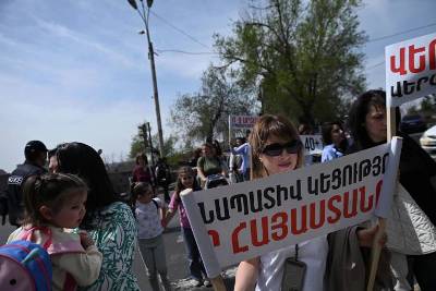 «Հրապարակ». Արցախցիները անցնելու են կոնկրետ գործողությունների