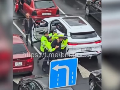 «Չեմ հայհոյել, սիգնալ եմ տվել միայն». պարեկների կողմից բիրտ ուժի կիրառմամբ բերման ենթարկված վարորդը՝ կատարվածի մասին
