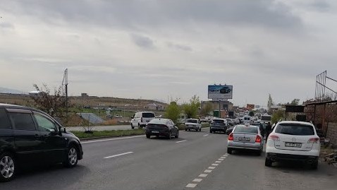 Պռոշյանցիները հրաժարվում են բացել ճանապարհը. ակցիայի վայր եկան կարմիրբերետավորները