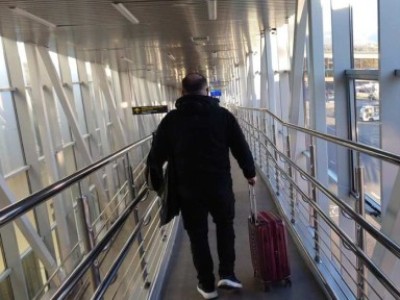 «Осторожно, новости»: Пассажиры Red Wings около суток не могут  вылететь из Сочи в Ереван