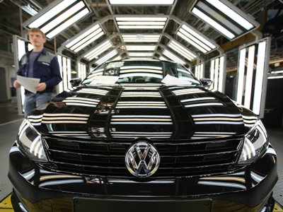 Volkswagen приостановил поставки автомобилей в США