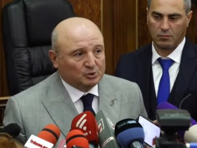 Կողմ եմ միութենական պետությանը, բայց պետք է պահպանվի Հայաստանի սուվերեն վիճակը. Վարդան Ղուկասյան
