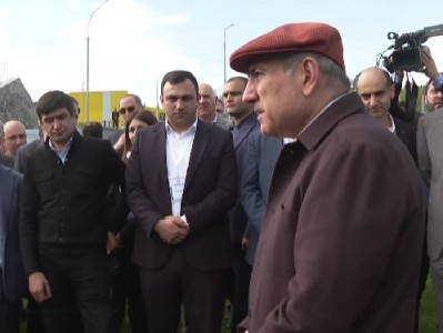 Փաշինյանը գործարարներին տարել է Կիրանց