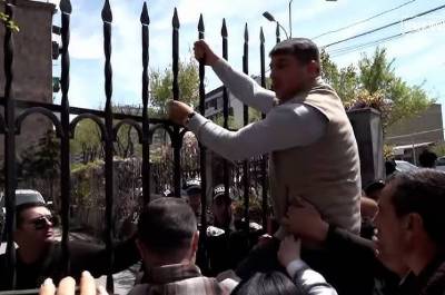 «Հրապարակ». Թալանի մասնակիցները ակցիա էին անում թալանի դեմ