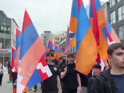 Հայոց ցեղասպանության զոհերի հիշատակին նվիրված երթ Տորոնտոյում