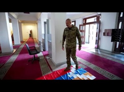 Azerbaijan MFA has short memory: Why is their president allowed, but Armenians are not?