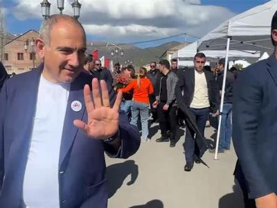 Չեմ մեկնաբանում. Փաշինյանը՝ խաղաղության պայմանագիրը Մոսկվայում ստորագրելու լուրերի մասին