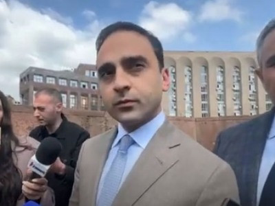 Բոլորն էլ մարդ են, բոլորի նյարդերը կարող են տեղի տալ. Ավինյանը՝ Նոր Նորքի թաղապետի հայհոյանքների մասին
