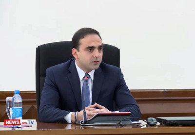 Ամեն օր մեկը ինձ վիրավորում ա, թևերներս չենք քշտում, գնում ծեծում. Ավինյան