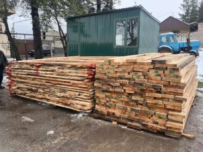 Ստեփանավանի փայտամշակման սղոցարանններից մեկում ապօրինի փայտանյութ է հայտնաբերվել