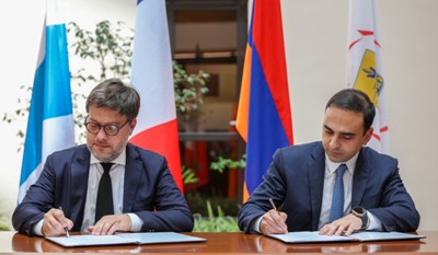 Yerevan, Marseille sign declaration on establishing fraternal ties