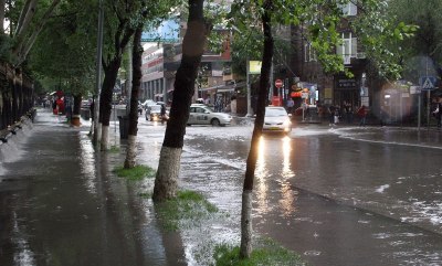 «Ժողովուրդ». Անձրեւները պատուհաս են դարձել հետխորհրդային երկրների քաղաքների համար. ո՞րն է պատճառը