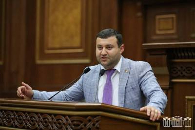 «Հրապարակ». Գլխավոր հերոսը ոչ թե «Սմայլիկ» անունով դուստրն էր, այլ ՔՊ-ական հայրը