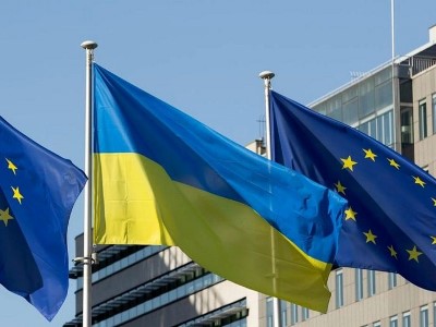 ЕС перевел Украине €1 млрд от доходов от замороженных активов РФ
