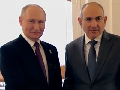 Президент России встретил Никола Пашиняна в Кремле
