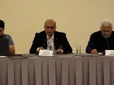 «Ազգային ինքնության վերանայման փորձերը Հայաստանում» թեյամով աշխատաժողով (ուղիղ)