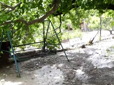 «Անձրևաջուրն անմիջապես լցվեց մեր հայաթ, հետո պադվալ». Քաղցրաշենի բնակիչը՝ հորդառատ անձրևի ու կարկուտի հետևանքների մասին