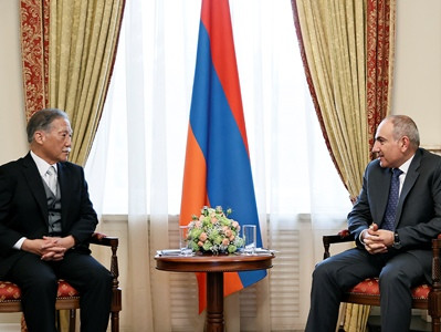 Նիկոլ Փաշինյանն ընդունել է ՀՀ պետական մրցանակակիր Յոշիակի Դեյմոն Հագիվարային
