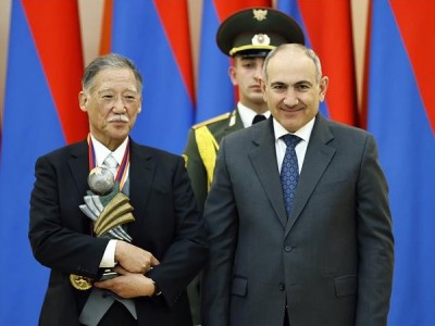 Armenia premier awards Yoshiaki Damon Hagiwara with State Prize for Global Contribution to High Technologies