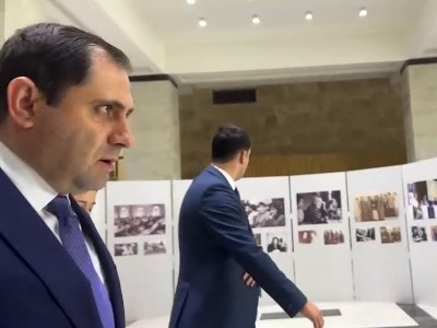 Սուրեն Պապիկյանը չի պատասխանել Ադրբեջանի կողմից կրակոցների մասին հարցին