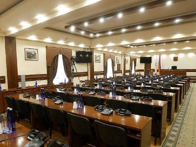 Երեւանի ավագանու հաջորդ հերթական նիստը կգումարվի հունիսի 24–ին