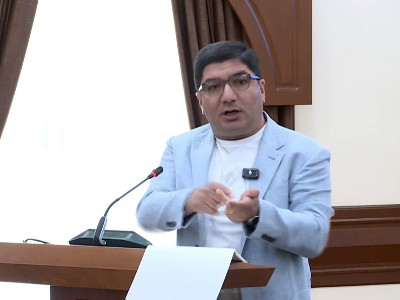 Բա գնացեք այդ նախկիններին բռնեք, հերն անիծեք. Մեսրոպ Մանուկյան