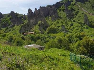 Մշտադիտարկվել են Սյունիքի մարզի հուշարձանները