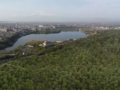 30-ամյա կինը ոստիկանությանը հայտնել է, որ անծանոթ տղամարդը մեքենայի մեջ սեռական բնույթի բռնի գործողություն է կատարել