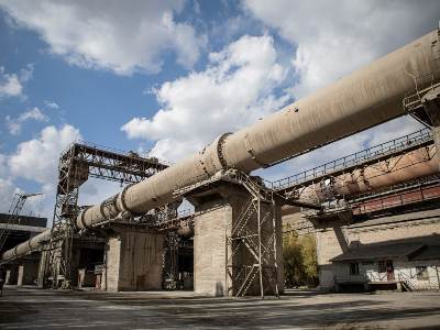 Հրազդանի ցեմենտի գործարանի մոտ 400 աշխատակից արդեն մեկ տարուց ավելի աշխատավարձ չի ստանում. պատգամավոր