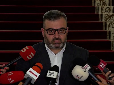 Թշնամու պահանջով փոխում ես սահմանադրությունդ, անկախության հռչակագիրդ, զինանշանդ. Սուվերենությունը որտե՞ղ մնաց.Դանիելյան