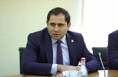 «Հրապարակ». ՔՊ–ականները պահանջում են Սուրեն Պապիկյանին