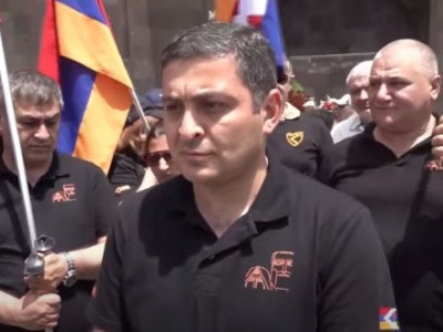 Ինչ նվիրումով են եղել առաջին դեմքերը. վարչապետ Քաջազնունու 4 արու զավակներից 3–ը զոհվել են. Սողոմոնյան