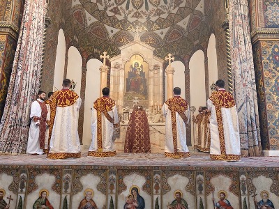 Քրիստոս համբարձումից առաջ պատգամեց իր աշակերտներին անդադար քարոզել Աստծո խոսքը. Համբարձման տոնը՝ Մայր Աթոռում