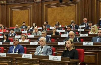 «Հրապարակ». ԱԺ ՔՊ խմբակցությանը հրահանգվել է մարտական պատրաստվածության գալ