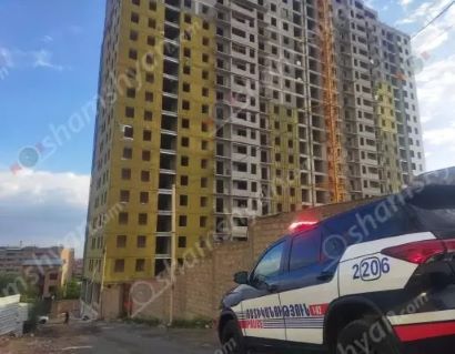 Զովունիում կառուցվող էլիտար շենքում շինարարը 5–րդ հարկից ընկել է եւ մահացել է