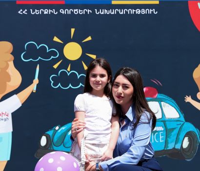 Օրվա հերոսները փոքրիկներն են․ ՆԳՆ-ն երեխաների տոնին կազմակերպել էր ուսուցողական արշավ