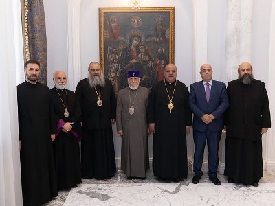 Ամենայն Հայոց Կաթողիկոսն ընդունել է Լիբանանից ժամանած Քույր Եկեղեցիների ներկայացուցիչներին