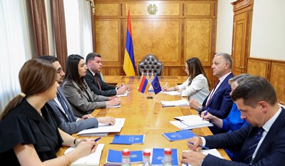 Քննարկվել են ԵՄ վիզաների ազատականացման գործընթացի շրջանակում իրականացվող աշխատանքները․ ՆԳ նախարարն ընդունել է Մարագոսին